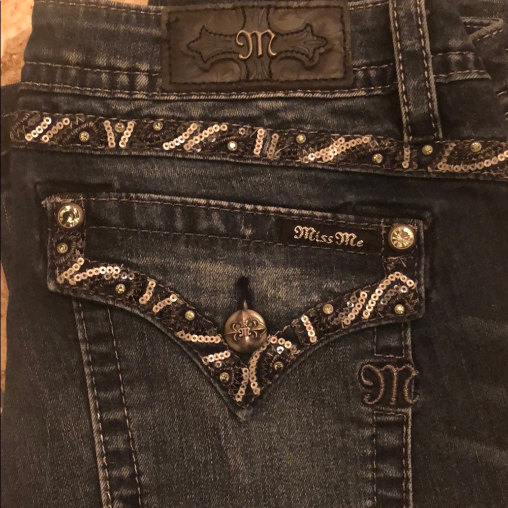 New without tags!  Miss me Bootcut Jeans size 31